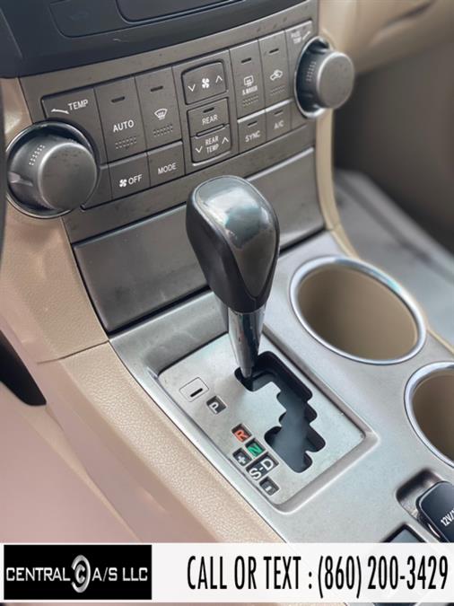 2008 Toyota Highlander 4WD 4dr Sport, available for sale in East Windsor, Connecticut | Central A/S LLC. East Windsor, Connecticut 2008 Toyota Highlander 4WD 4dr Sport, available for sale in East Windsor, Connecticut | Central A/S LLC. East Windsor, Connecticut