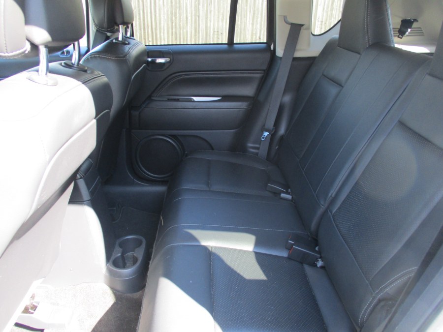 2016 Jeep Compass 4WD 4dr High Altitude Edition, available for sale in West Babylon, New York | New Gen Auto Group. West Babylon, New York 2016 Jeep Compass 4WD 4dr High Altitude Edition, available for sale in West Babylon, New York | New Gen Auto Group. West Babylon, New York