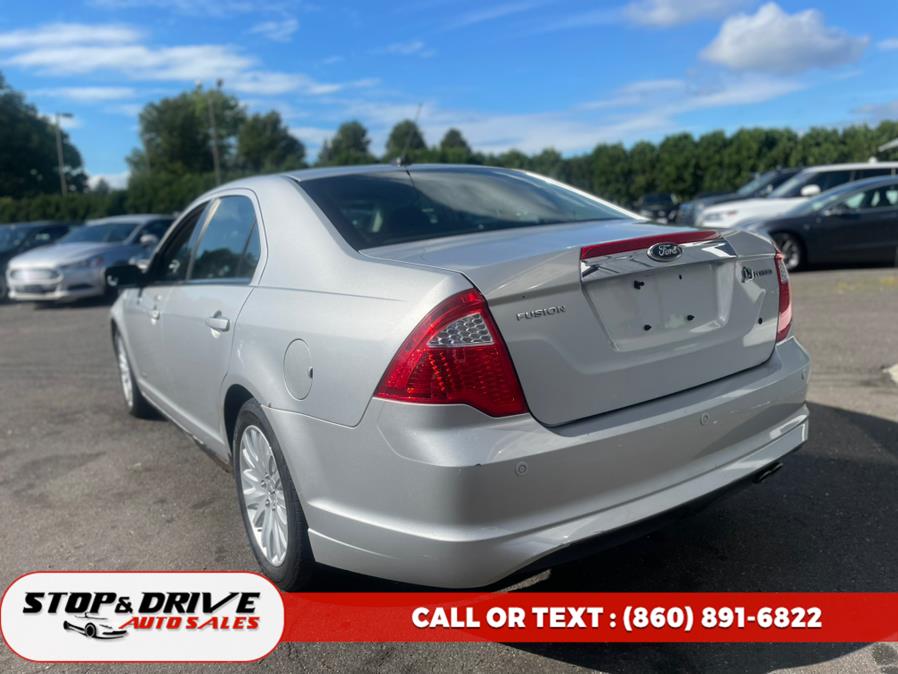 2010 Ford Fusion 4dr Sdn Hybrid FWD, available for sale in East Windsor, Connecticut | Stop & Drive Auto Sales. East Windsor, Connecticut 2010 Ford Fusion 4dr Sdn Hybrid FWD, available for sale in East Windsor, Connecticut | Stop & Drive Auto Sales. East Windsor, Connecticut