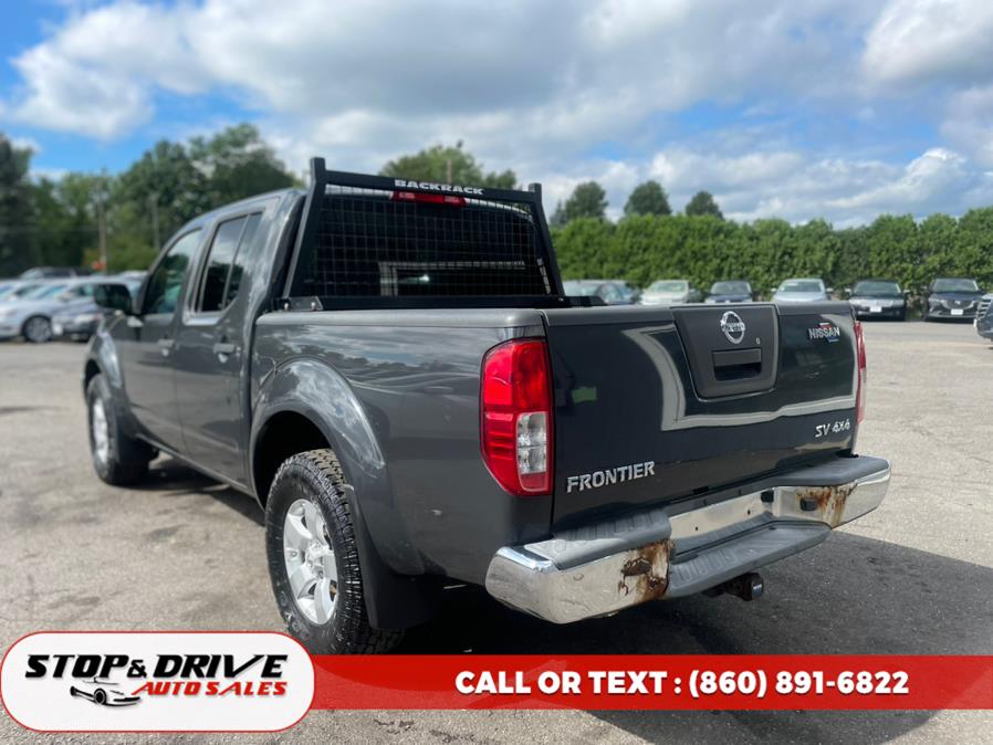 2011 Nissan Frontier 4WD Crew Cab SWB Auto SL, available for sale in East Windsor, Connecticut | Stop & Drive Auto Sales. East Windsor, Connecticut 2011 Nissan Frontier 4WD Crew Cab SWB Auto SL, available for sale in East Windsor, Connecticut | Stop & Drive Auto Sales. East Windsor, Connecticut