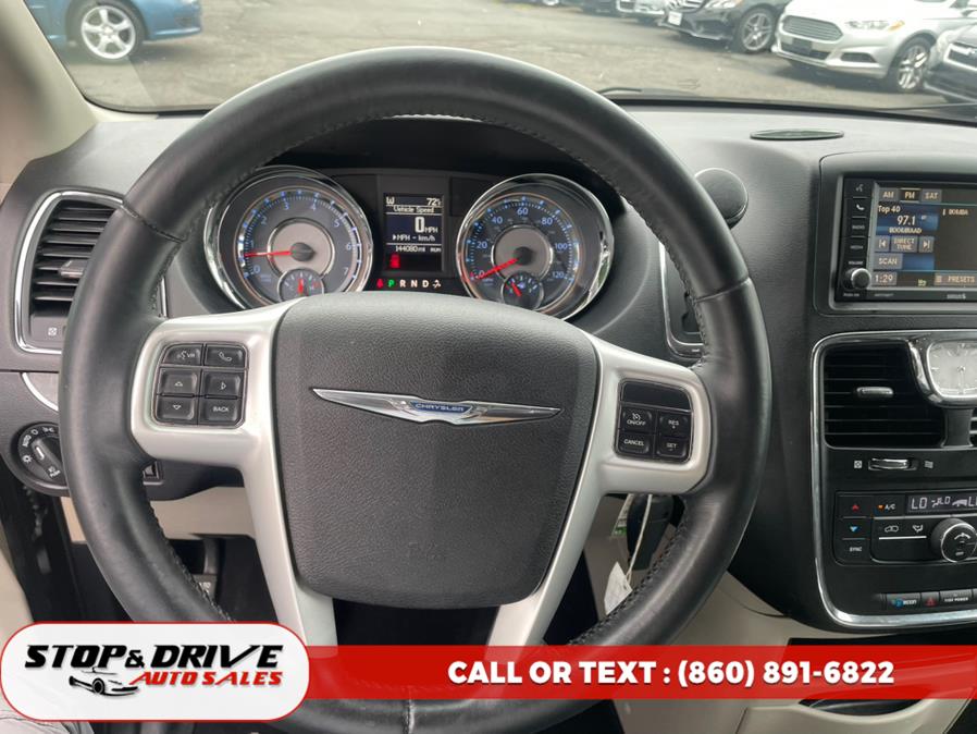 2014 Chrysler Town & Country 4dr Wgn Touring, available for sale in East Windsor, Connecticut | Stop & Drive Auto Sales. East Windsor, Connecticut 2014 Chrysler Town & Country 4dr Wgn Touring, available for sale in East Windsor, Connecticut | Stop & Drive Auto Sales. East Windsor, Connecticut