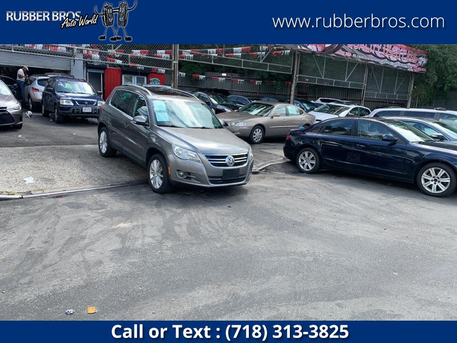 Used Volkswagen Tiguan 4WD 4dr S 4Motion 2011 | Rubber Bros Auto World. Brooklyn, New York Used Volkswagen Tiguan 4WD 4dr S 4Motion 2011 | Rubber Bros Auto World. Brooklyn, New York