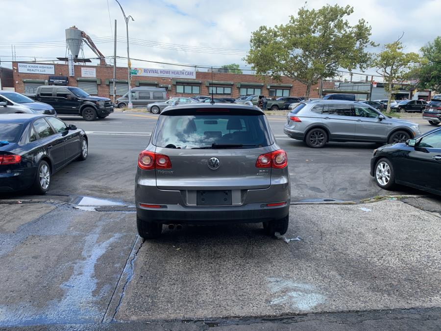 Used Volkswagen Tiguan 4WD 4dr S 4Motion 2011 | Rubber Bros Auto World. Brooklyn, New York Used Volkswagen Tiguan 4WD 4dr S 4Motion 2011 | Rubber Bros Auto World. Brooklyn, New York