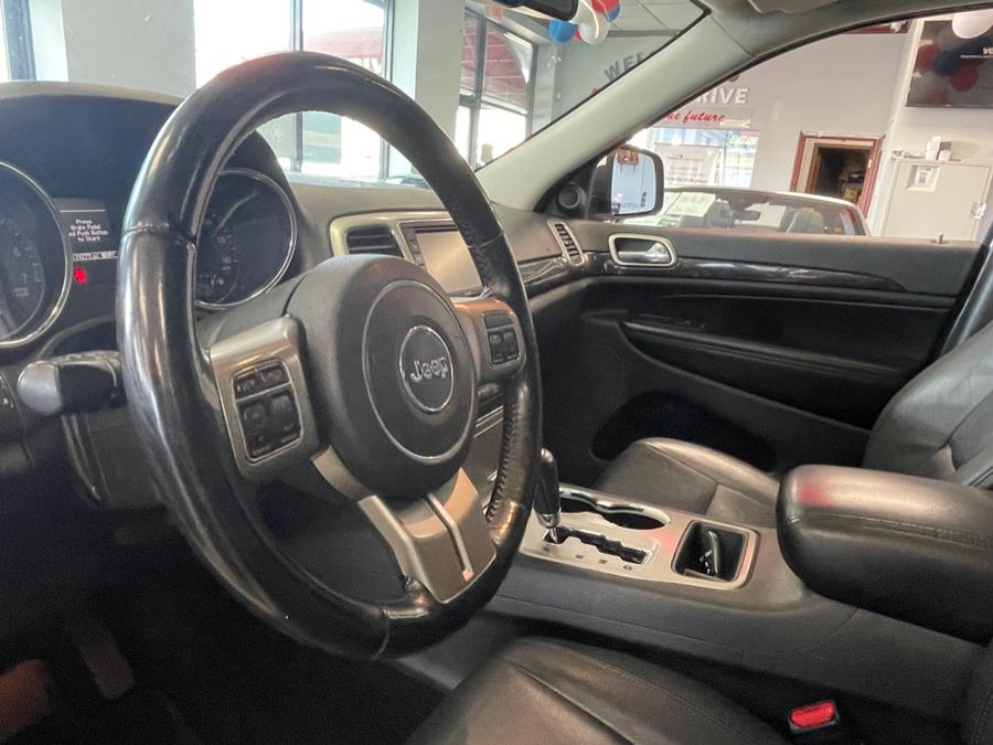 Used Jeep Grand Cherokee 4WD 4dr Laredo 2012 | 5 Towns Drive. Inwood, New York Used Jeep Grand Cherokee 4WD 4dr Laredo 2012 | 5 Towns Drive. Inwood, New York