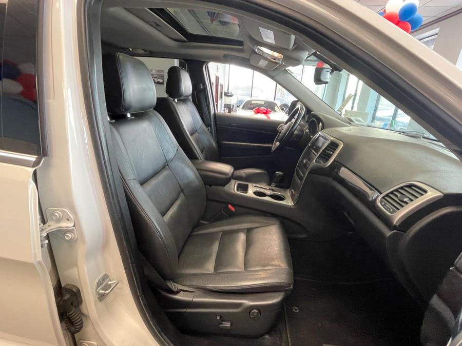 Used Jeep Grand Cherokee 4WD 4dr Laredo 2012 | 5 Towns Drive. Inwood, New York Used Jeep Grand Cherokee 4WD 4dr Laredo 2012 | 5 Towns Drive. Inwood, New York
