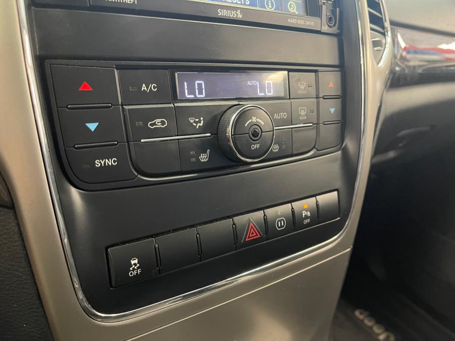Used Jeep Grand Cherokee 4WD 4dr Laredo 2012 | 5 Towns Drive. Inwood, New York Used Jeep Grand Cherokee 4WD 4dr Laredo 2012 | 5 Towns Drive. Inwood, New York