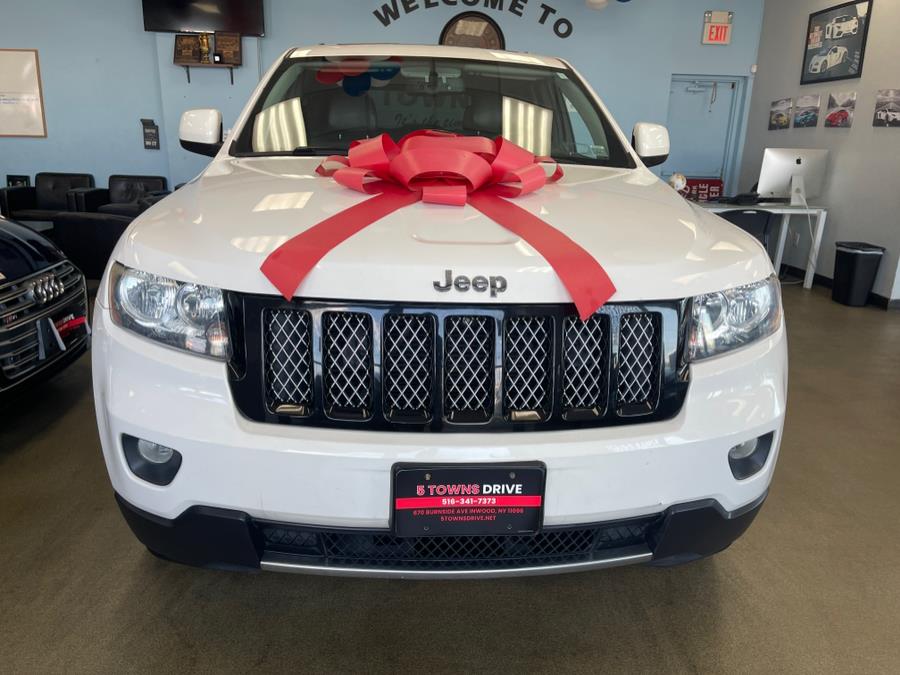 Used Jeep Grand Cherokee 4WD 4dr Laredo 2012 | 5 Towns Drive. Inwood, New York Used Jeep Grand Cherokee 4WD 4dr Laredo 2012 | 5 Towns Drive. Inwood, New York