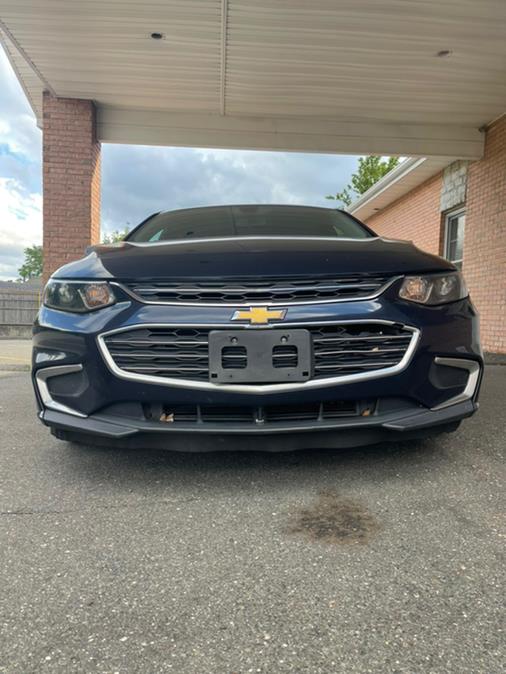 Used Chevrolet Malibu 4dr Sdn LS w/1FL 2017 | Supreme Automotive. New Britain, Connecticut Used Chevrolet Malibu 4dr Sdn LS w/1FL 2017 | Supreme Automotive. New Britain, Connecticut