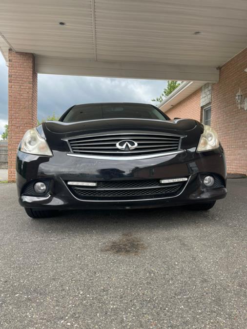 2011 Infiniti G25 Sedan 4dr x AWD, available for sale in New Britain, Connecticut | Supreme Automotive. New Britain, Connecticut 2011 Infiniti G25 Sedan 4dr x AWD, available for sale in New Britain, Connecticut | Supreme Automotive. New Britain, Connecticut