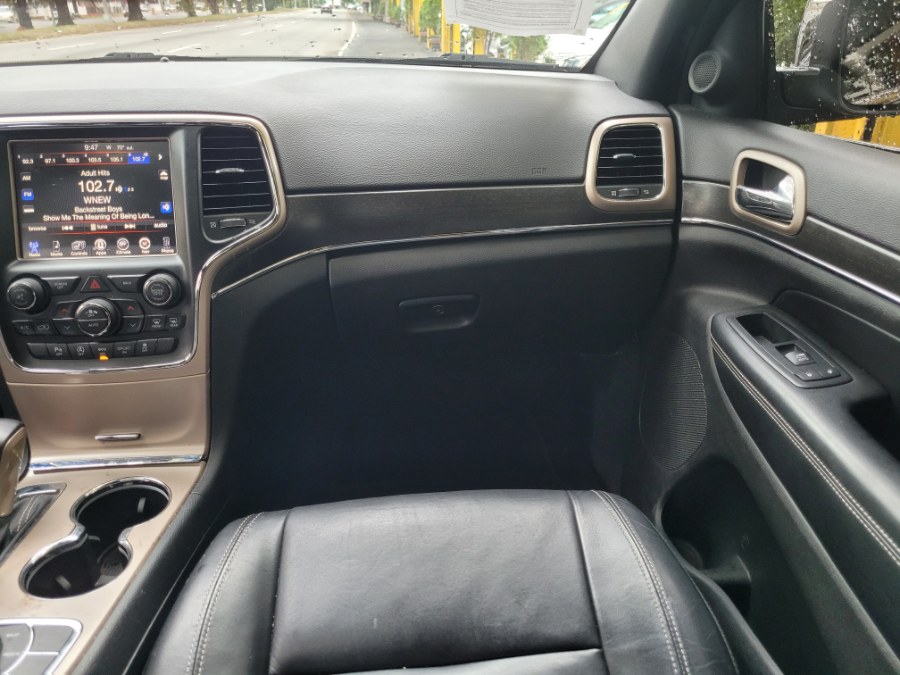 2017 Jeep Grand Cherokee Limited 4x4, available for sale in Elmont, New York | Sunrise of Elmont. Elmont, New York 2017 Jeep Grand Cherokee Limited 4x4, available for sale in Elmont, New York | Sunrise of Elmont. Elmont, New York