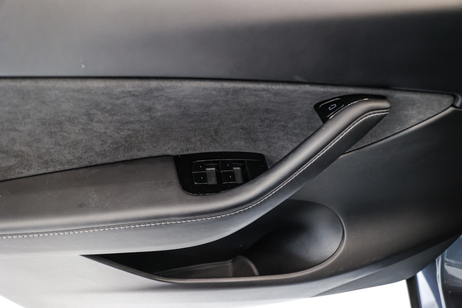Used Tesla Model Y Long Range AWD 2021 | 26 Motors Long Island. ELMONT, New York Used Tesla Model Y Long Range AWD 2021 | 26 Motors Long Island. ELMONT, New York