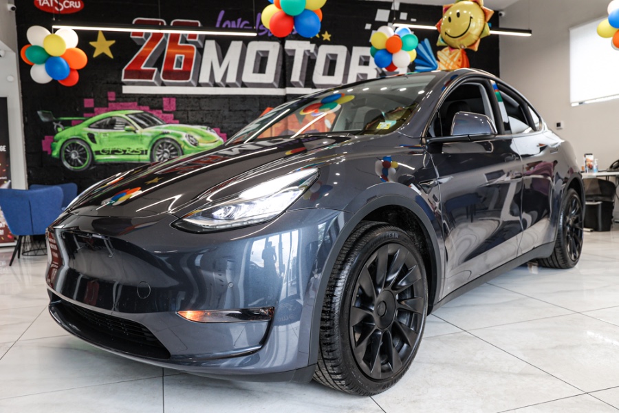 Used Tesla Model Y Long Range AWD 2021 | 26 Motors Long Island. ELMONT, New York Used Tesla Model Y Long Range AWD 2021 | 26 Motors Long Island. ELMONT, New York