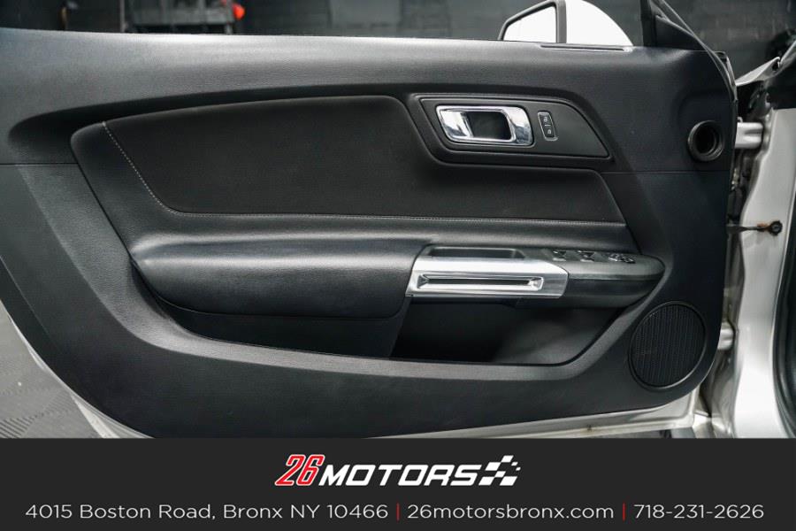 Used Ford Mustang 2dr Conv V6 2016 | 26 Motors Bronx. Bronx, New York Used Ford Mustang 2dr Conv V6 2016 | 26 Motors Bronx. Bronx, New York