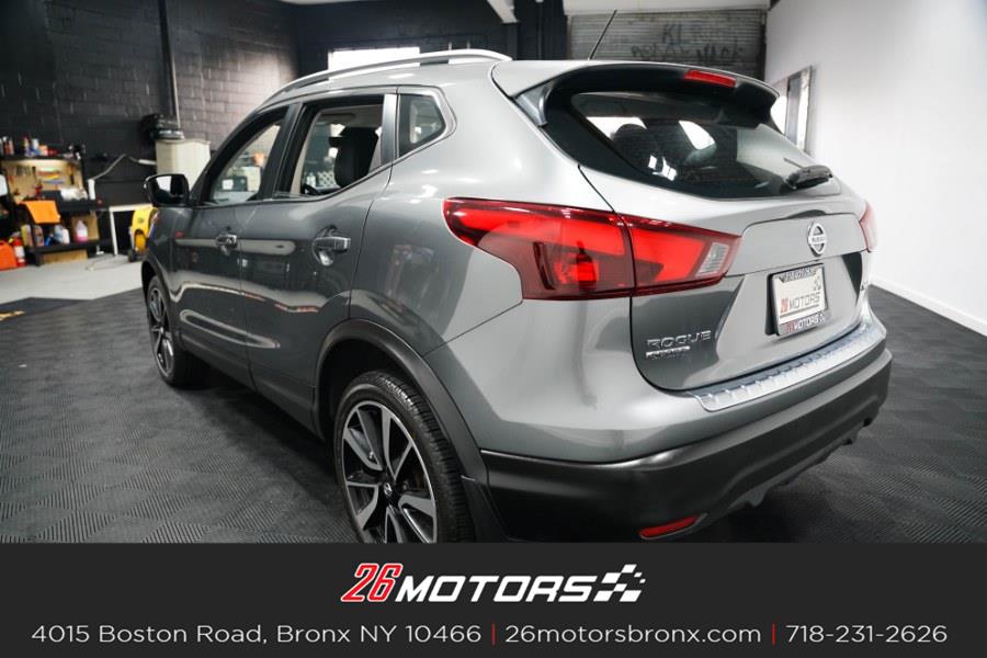 2017 Nissan Rogue Sport AWD SL, available for sale in Bronx, New York | 26 Motors Bronx. Bronx, New York 2017 Nissan Rogue Sport AWD SL, available for sale in Bronx, New York | 26 Motors Bronx. Bronx, New York