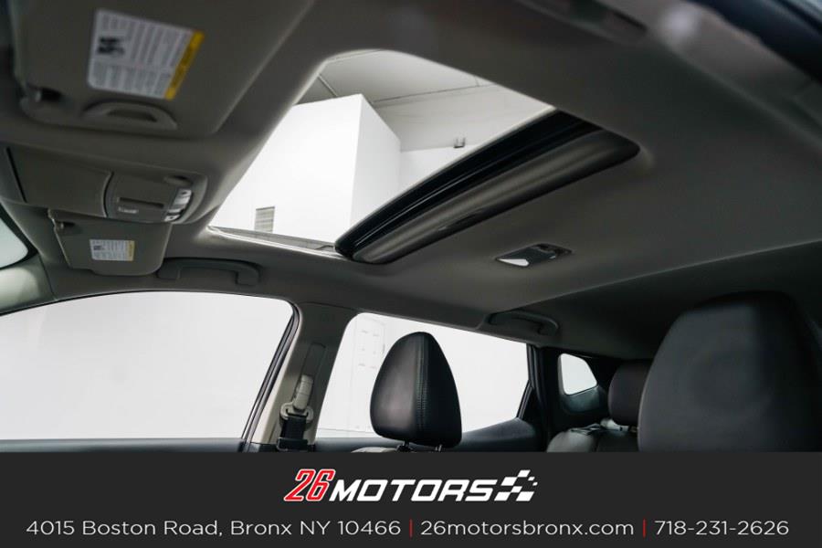 2017 Nissan Rogue Sport AWD SL, available for sale in Bronx, New York | 26 Motors Bronx. Bronx, New York 2017 Nissan Rogue Sport AWD SL, available for sale in Bronx, New York | 26 Motors Bronx. Bronx, New York