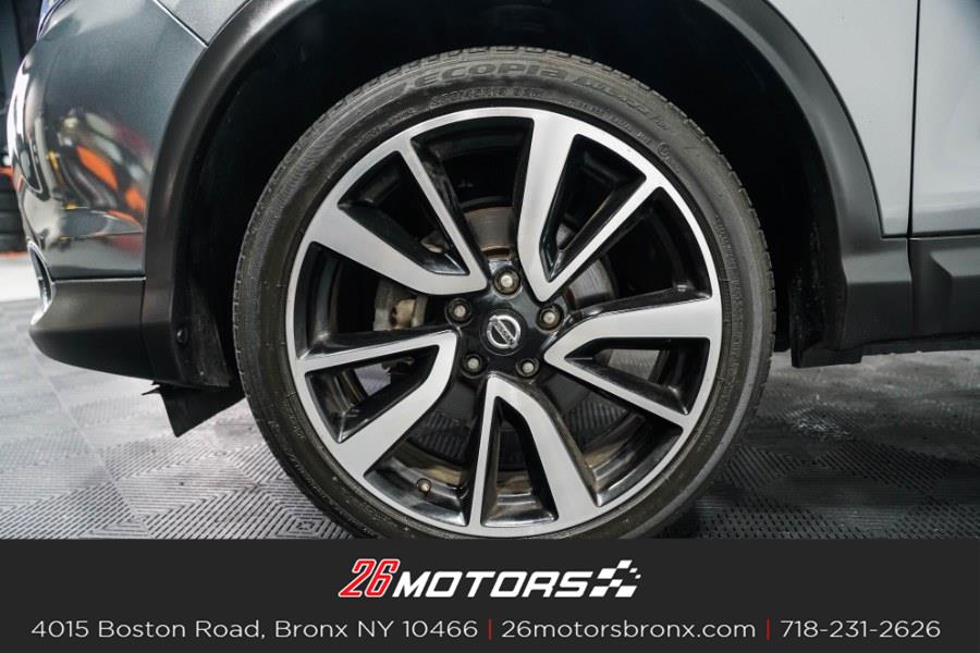 2017 Nissan Rogue Sport AWD SL, available for sale in Bronx, New York | 26 Motors Bronx. Bronx, New York 2017 Nissan Rogue Sport AWD SL, available for sale in Bronx, New York | 26 Motors Bronx. Bronx, New York