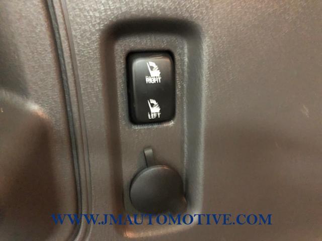2013 Ford Edge 4dr Limited FWD, available for sale in Naugatuck, Connecticut | J&M Automotive Sls&Svc LLC. Naugatuck, Connecticut 2013 Ford Edge 4dr Limited FWD, available for sale in Naugatuck, Connecticut | J&M Automotive Sls&Svc LLC. Naugatuck, Connecticut