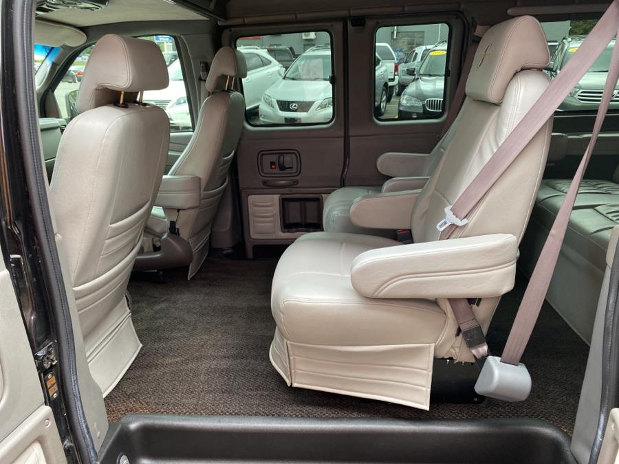 Used Chevrolet Conversion Van 1500 HiTop Sherrod Custom 2006 | National Auto Brokers, Inc.. Waterbury, Connecticut Used Chevrolet Conversion Van 1500 HiTop Sherrod Custom 2006 | National Auto Brokers, Inc.. Waterbury, Connecticut