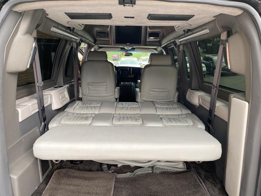 Used Chevrolet Conversion Van 1500 HiTop Sherrod Custom 2006 | National Auto Brokers, Inc.. Waterbury, Connecticut Used Chevrolet Conversion Van 1500 HiTop Sherrod Custom 2006 | National Auto Brokers, Inc.. Waterbury, Connecticut