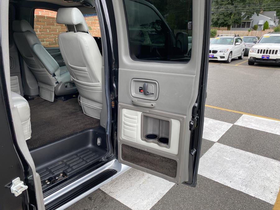 Used Chevrolet Conversion Van 1500 HiTop Sherrod Custom 2006 | National Auto Brokers, Inc.. Waterbury, Connecticut Used Chevrolet Conversion Van 1500 HiTop Sherrod Custom 2006 | National Auto Brokers, Inc.. Waterbury, Connecticut