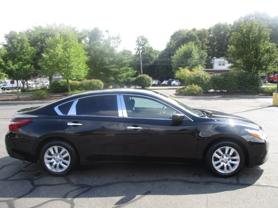 Used Nissan Altima 2.5 S Sedan 2018 | Universal Motors LLC. New Britain, Connecticut Used Nissan Altima 2.5 S Sedan 2018 | Universal Motors LLC. New Britain, Connecticut