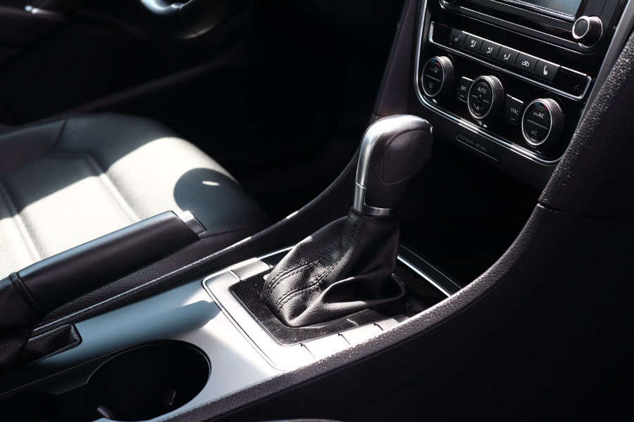 Used Volkswagen Passat R-Line Auto 2018 | Hillside Auto Mall Inc.. Jamaica, New York Used Volkswagen Passat R-Line Auto 2018 | Hillside Auto Mall Inc.. Jamaica, New York