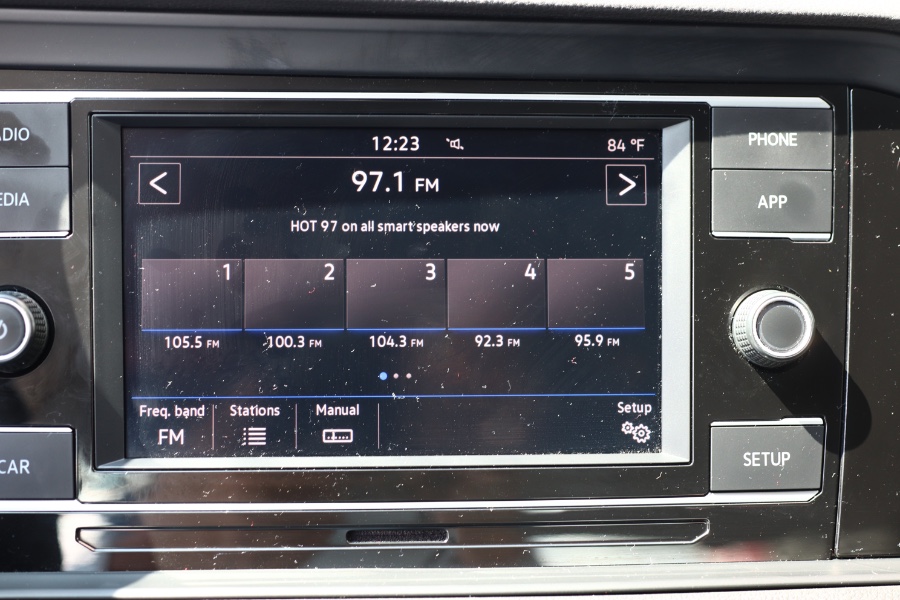 2019 Volkswagen Jetta SE Auto w/SULEV, available for sale in Jamaica, New York | Hillside Auto Mall Inc.. Jamaica, New York 2019 Volkswagen Jetta SE Auto w/SULEV, available for sale in Jamaica, New York | Hillside Auto Mall Inc.. Jamaica, New York