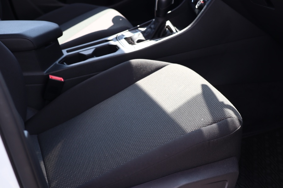 2019 Volkswagen Jetta SE Auto w/SULEV, available for sale in Jamaica, New York | Hillside Auto Mall Inc.. Jamaica, New York 2019 Volkswagen Jetta SE Auto w/SULEV, available for sale in Jamaica, New York | Hillside Auto Mall Inc.. Jamaica, New York