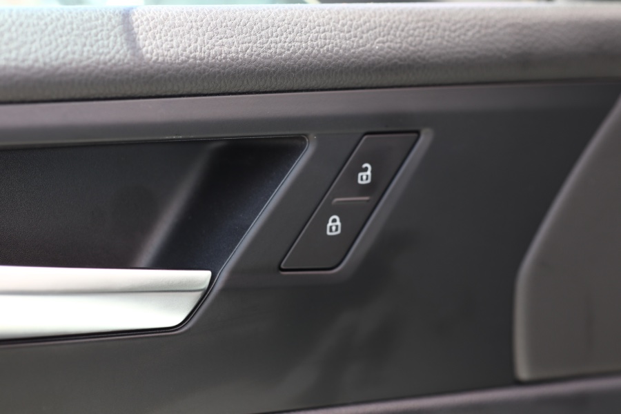 2019 Volkswagen Jetta SE Auto w/SULEV, available for sale in Jamaica, New York | Hillside Auto Mall Inc.. Jamaica, New York 2019 Volkswagen Jetta SE Auto w/SULEV, available for sale in Jamaica, New York | Hillside Auto Mall Inc.. Jamaica, New York