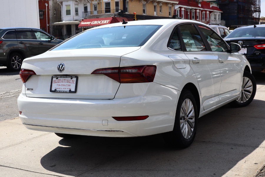 2019 Volkswagen Jetta SE Auto w/SULEV, available for sale in Jamaica, New York | Hillside Auto Mall Inc.. Jamaica, New York 2019 Volkswagen Jetta SE Auto w/SULEV, available for sale in Jamaica, New York | Hillside Auto Mall Inc.. Jamaica, New York