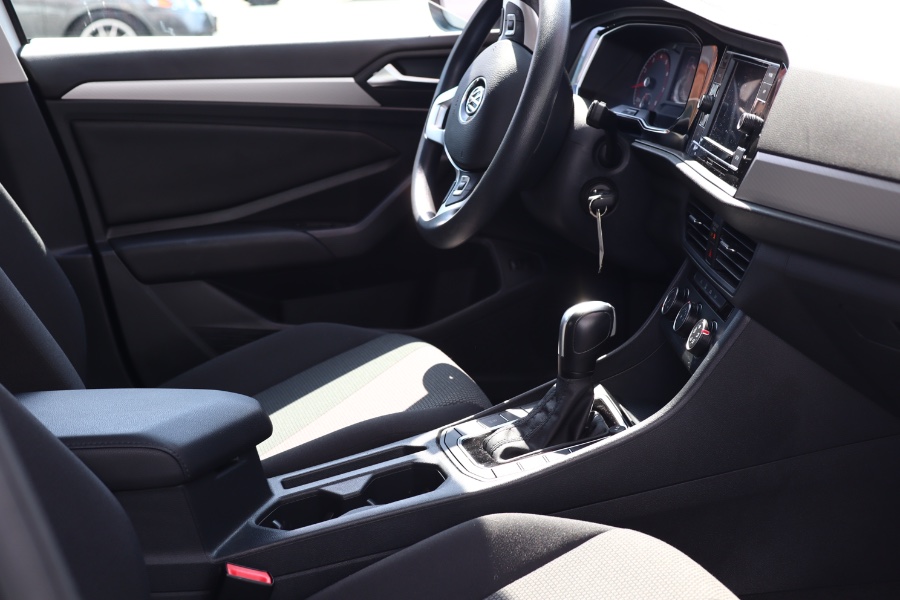 2019 Volkswagen Jetta SE Auto w/SULEV, available for sale in Jamaica, New York | Hillside Auto Mall Inc.. Jamaica, New York 2019 Volkswagen Jetta SE Auto w/SULEV, available for sale in Jamaica, New York | Hillside Auto Mall Inc.. Jamaica, New York