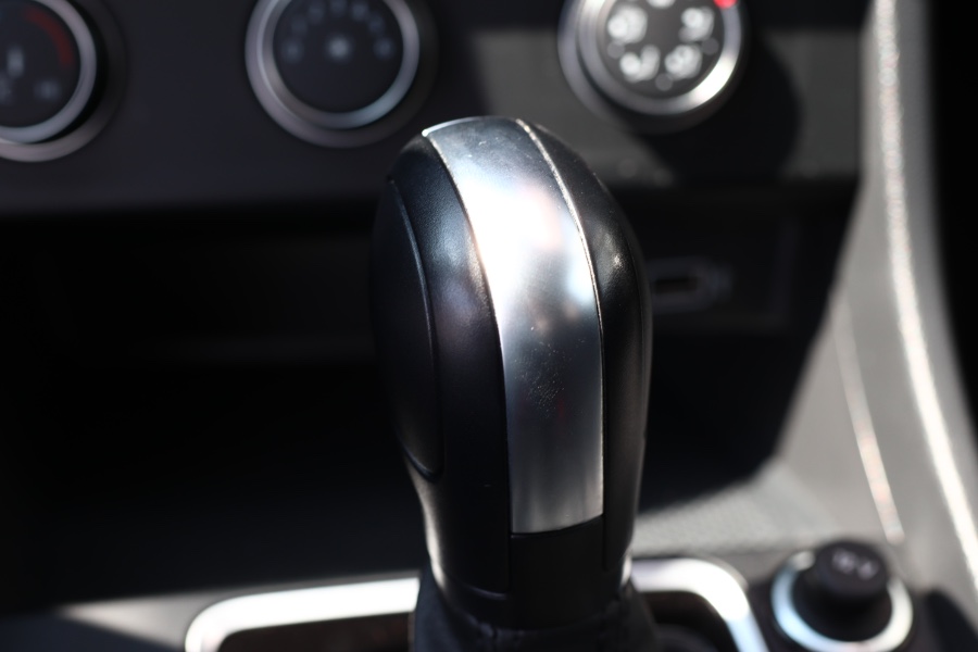 2019 Volkswagen Jetta SE Auto w/SULEV, available for sale in Jamaica, New York | Hillside Auto Mall Inc.. Jamaica, New York 2019 Volkswagen Jetta SE Auto w/SULEV, available for sale in Jamaica, New York | Hillside Auto Mall Inc.. Jamaica, New York