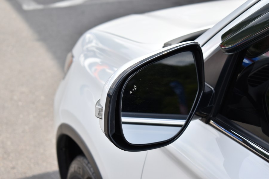 2020 Mitsubishi Outlander SEL S-AWC, available for sale in Waterbury, Connecticut | Highline Car Connection. Waterbury, Connecticut 2020 Mitsubishi Outlander SEL S-AWC, available for sale in Waterbury, Connecticut | Highline Car Connection. Waterbury, Connecticut