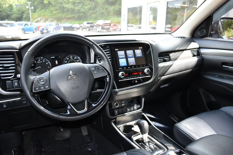 2020 Mitsubishi Outlander SEL S-AWC, available for sale in Waterbury, Connecticut | Highline Car Connection. Waterbury, Connecticut 2020 Mitsubishi Outlander SEL S-AWC, available for sale in Waterbury, Connecticut | Highline Car Connection. Waterbury, Connecticut