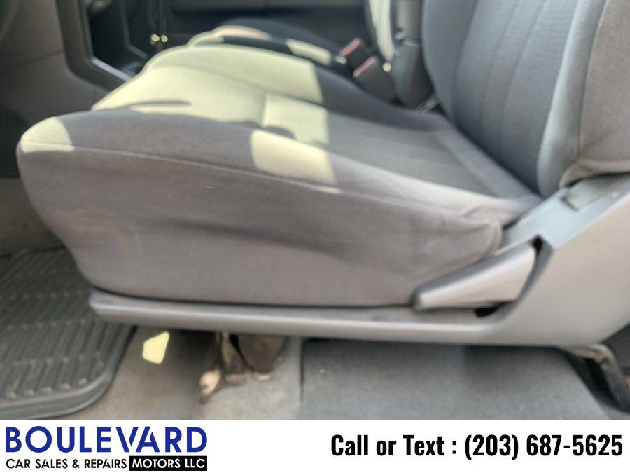 Used Nissan Frontier King Cab XE Pickup 2D 6 ft 2004 | Boulevard Motors LLC. New Haven, Connecticut Used Nissan Frontier King Cab XE Pickup 2D 6 ft 2004 | Boulevard Motors LLC. New Haven, Connecticut