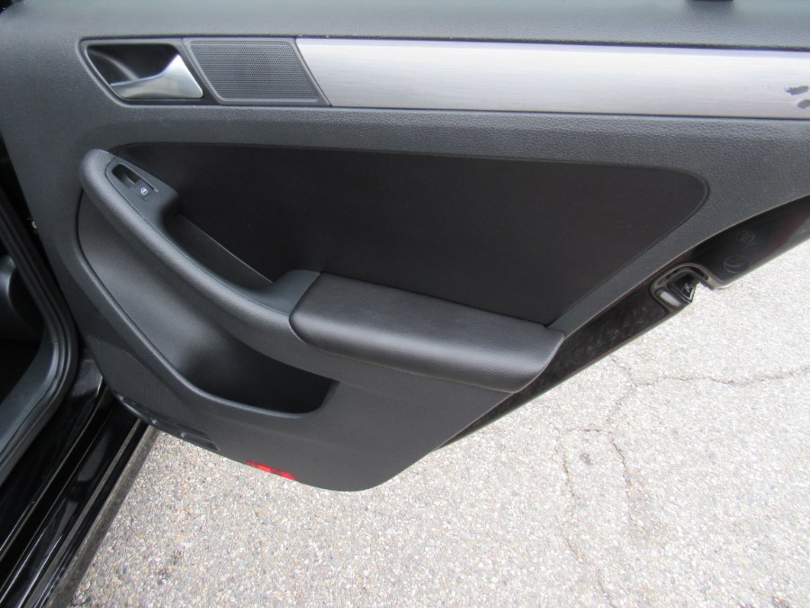 2016 Volkswagen Jetta Sedan TSI, available for sale in Worcester, Massachusetts | Hilario's Auto Sales Inc.. Worcester, Massachusetts 2016 Volkswagen Jetta Sedan TSI, available for sale in Worcester, Massachusetts | Hilario's Auto Sales Inc.. Worcester, Massachusetts