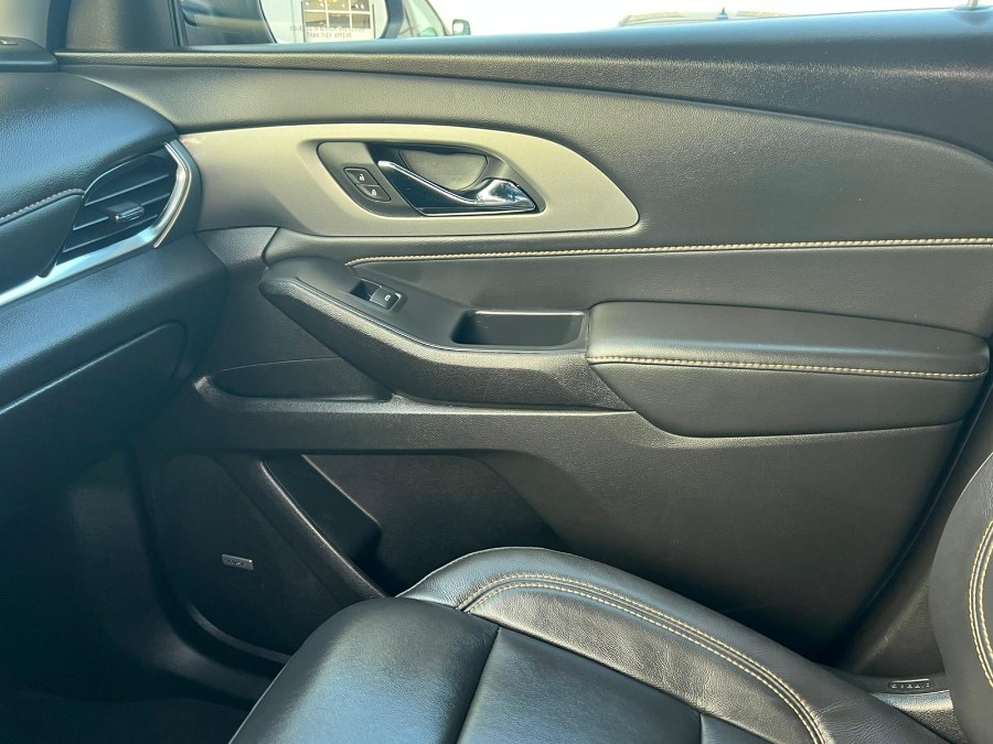 Used Chevrolet Traverse AWD 4dr LT Leather 2021 | Inman Motors Sales. Medford, Massachusetts Used Chevrolet Traverse AWD 4dr LT Leather 2021 | Inman Motors Sales. Medford, Massachusetts