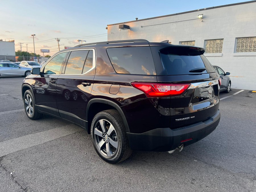 Used Chevrolet Traverse AWD 4dr LT Leather 2021 | Inman Motors Sales. Medford, Massachusetts Used Chevrolet Traverse AWD 4dr LT Leather 2021 | Inman Motors Sales. Medford, Massachusetts