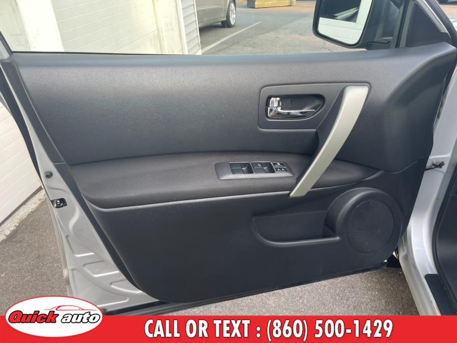 Used Nissan Rogue Select AWD 4dr S 2014 | Quick Auto LLC. Bristol, Connecticut Used Nissan Rogue Select AWD 4dr S 2014 | Quick Auto LLC. Bristol, Connecticut