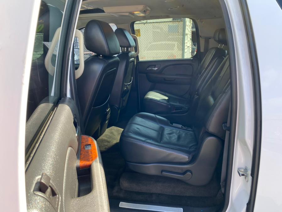 2008 Chevrolet Suburban 2WD 4dr 1500 LTZ, available for sale in Garden Grove, California | U Save Auto Auction. Garden Grove, California 2008 Chevrolet Suburban 2WD 4dr 1500 LTZ, available for sale in Garden Grove, California | U Save Auto Auction. Garden Grove, California