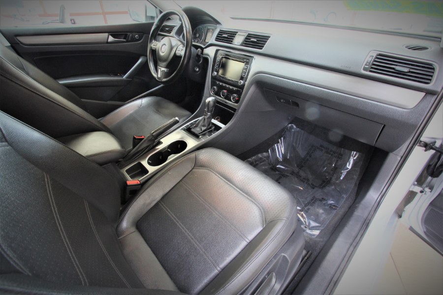 2014 Volkswagen Passat 4dr Sdn 2.5L Auto SE w/Sunroof PZEV *Ltd Avail*, available for sale in Garden Grove, California | 1 Stop Auto Mart Inc.. Garden Grove, California 2014 Volkswagen Passat 4dr Sdn 2.5L Auto SE w/Sunroof PZEV *Ltd Avail*, available for sale in Garden Grove, California | 1 Stop Auto Mart Inc.. Garden Grove, California