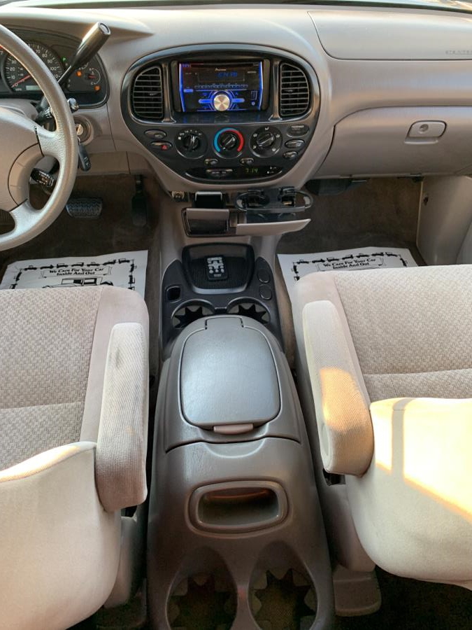 Used Toyota Tundra DoubleCab V8 SR5 4WD 2006 | Absolute Motors Inc. Springfield, Massachusetts Used Toyota Tundra DoubleCab V8 SR5 4WD 2006 | Absolute Motors Inc. Springfield, Massachusetts
