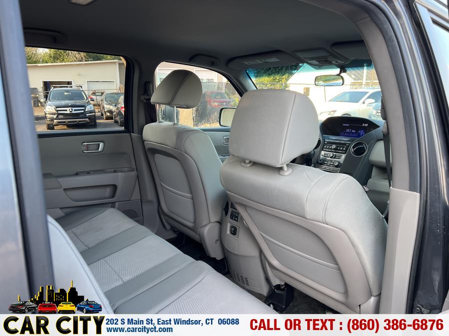 2013 Honda Pilot 4WD 4dr LX, available for sale in East Windsor, Connecticut | Car City LLC. East Windsor, Connecticut 2013 Honda Pilot 4WD 4dr LX, available for sale in East Windsor, Connecticut | Car City LLC. East Windsor, Connecticut