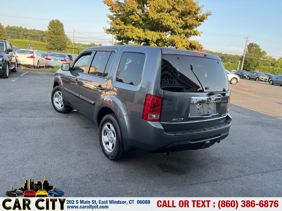 2013 Honda Pilot 4WD 4dr LX, available for sale in East Windsor, Connecticut | Car City LLC. East Windsor, Connecticut 2013 Honda Pilot 4WD 4dr LX, available for sale in East Windsor, Connecticut | Car City LLC. East Windsor, Connecticut