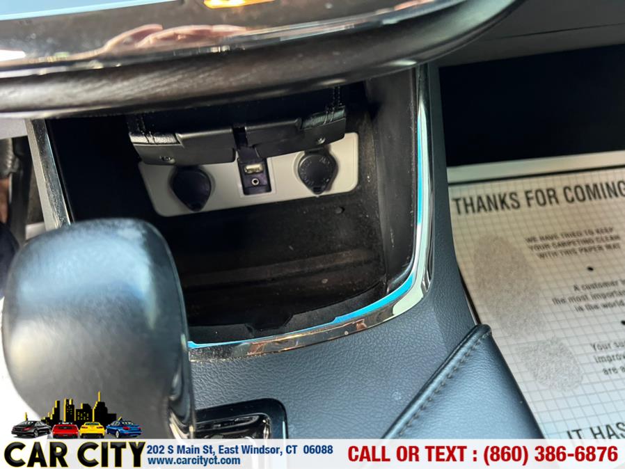 Used Toyota Avalon 4dr Sdn XLE Premium (Natl) 2016 | Car City LLC. East Windsor, Connecticut Used Toyota Avalon 4dr Sdn XLE Premium (Natl) 2016 | Car City LLC. East Windsor, Connecticut