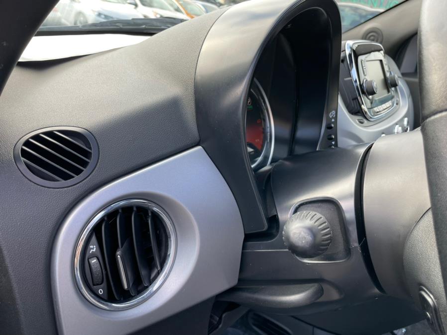 Used FIAT 500e Moonroof 2018 | Green Light Auto Wholesale. Daly City, California Used FIAT 500e Moonroof 2018 | Green Light Auto Wholesale. Daly City, California