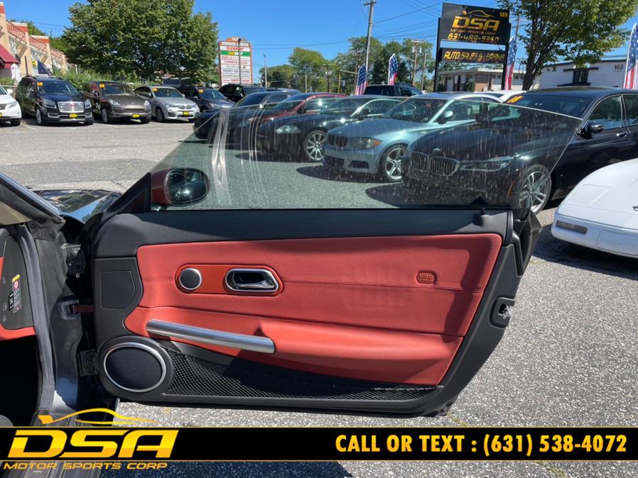 Used Chrysler Crossfire 2dr Cpe 2004 | DSA Motor Sports Corp. Commack, New York Used Chrysler Crossfire 2dr Cpe 2004 | DSA Motor Sports Corp. Commack, New York