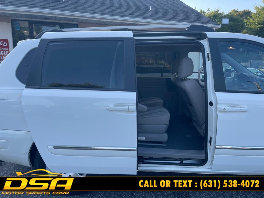 2008 Hyundai Entourage 4dr Wgn GLS, available for sale in Commack, New York | DSA Motor Sports Corp. Commack, New York 2008 Hyundai Entourage 4dr Wgn GLS, available for sale in Commack, New York | DSA Motor Sports Corp. Commack, New York
