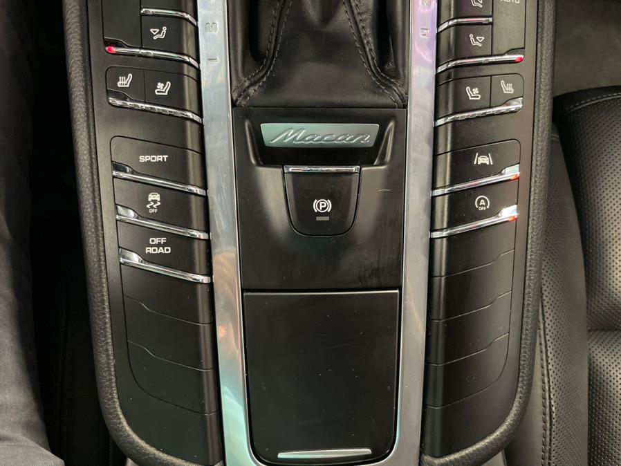 Used Porsche Macan AWD 2019 | Jamaica 26 Motors. Hollis, New York