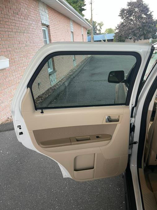 Used Ford Escape 4WD 4dr Limited 2011 | Supreme Automotive. New Britain, Connecticut Used Ford Escape 4WD 4dr Limited 2011 | Supreme Automotive. New Britain, Connecticut